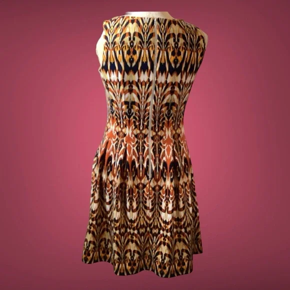 Gabby Skye Sleeveless Dress Size 6 - Picture 2 of 8